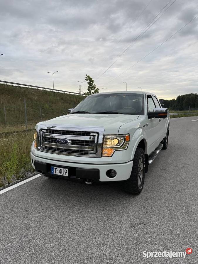 FORD F150 PLATINUM