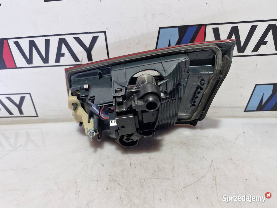 BMW OE 7259915 BMW F30 F31 LAMPA LEWA LEWY TYŁ W