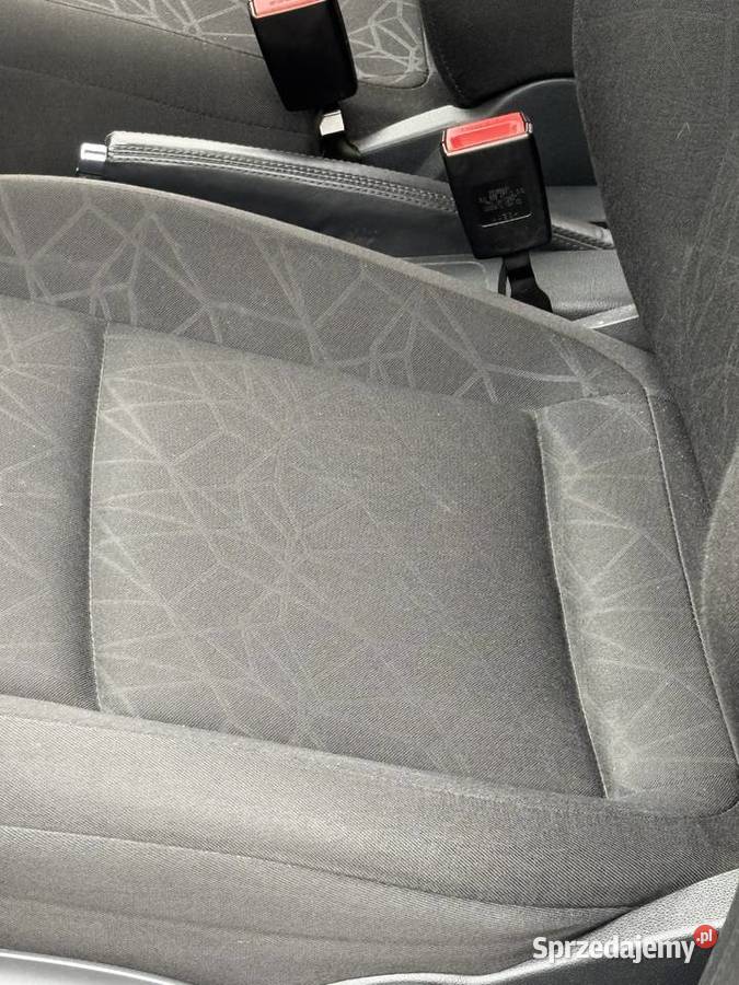 Sprzedam Skodę Fabie z małym przebiegiem świętokrzyskie Sobków