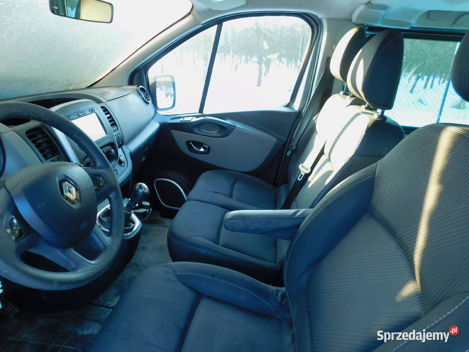 Syndyk sprzeda Renault Trafic 2017 r Trablice