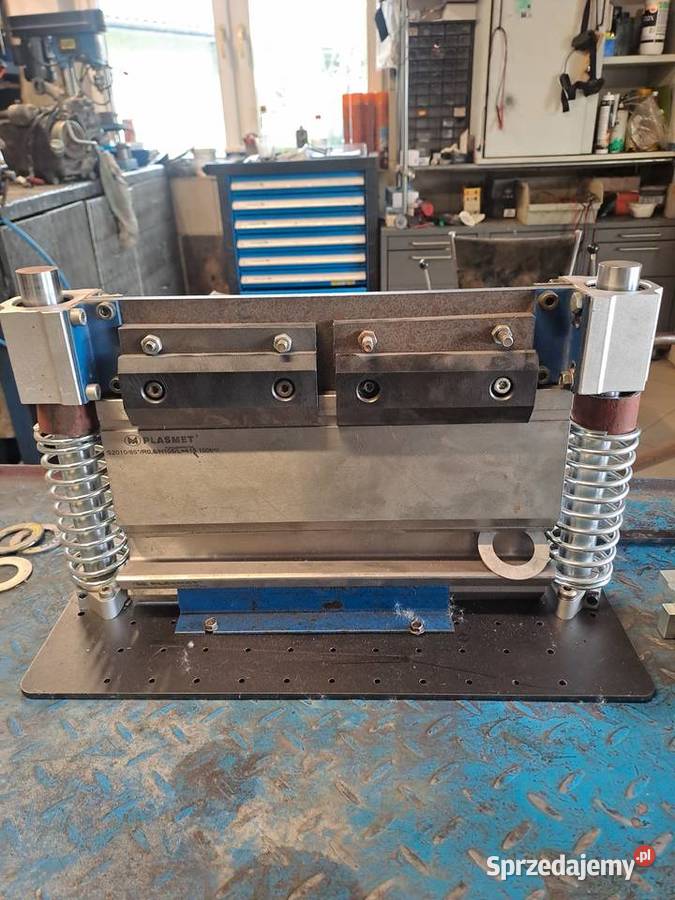 GIĘTARKA KRAWĘDZIOWA 38 Żurawica