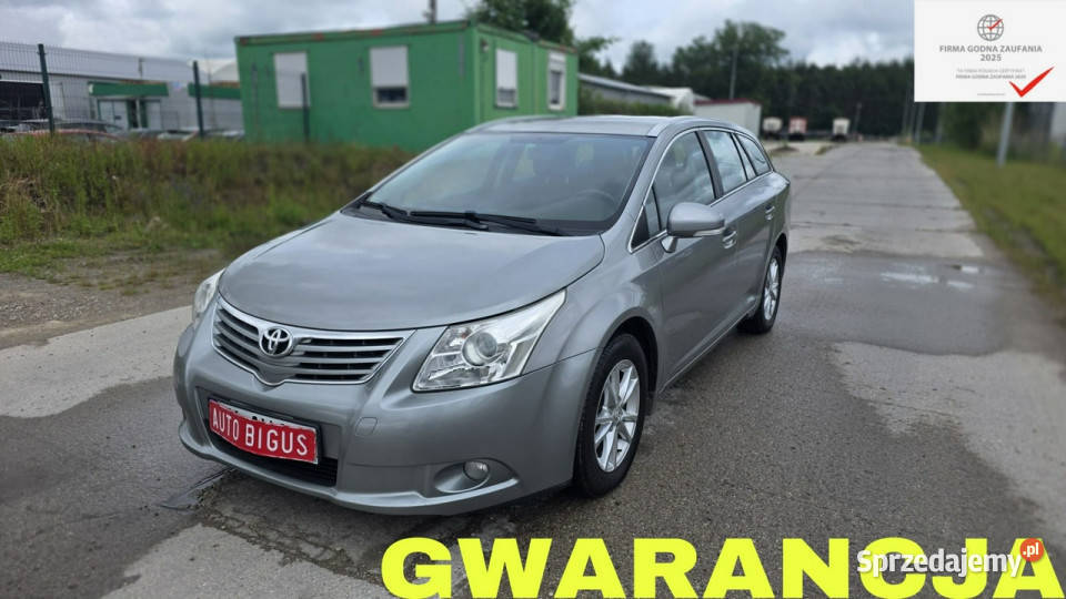 Toyota Avensis Climatronic navi camera cofania Kombi Lębork