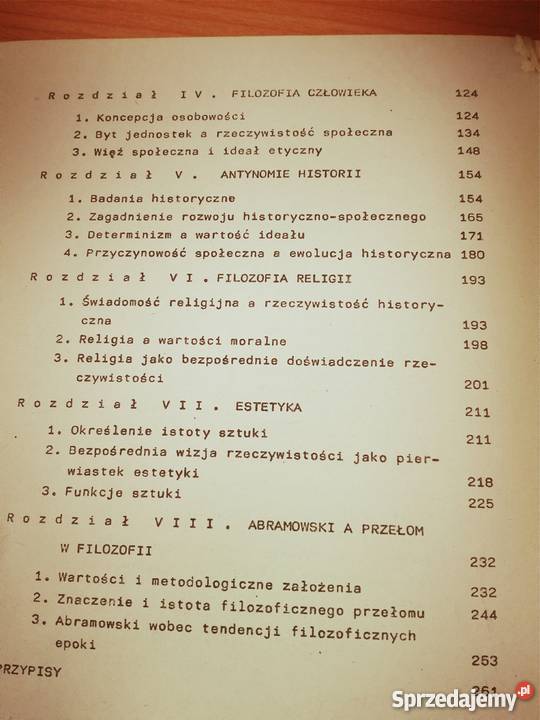 Człowiek i świat człowieka antynomie i wartości