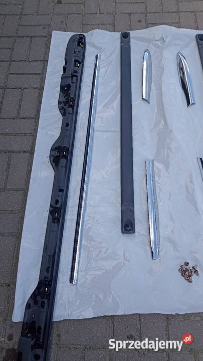 Relingi Chrysler Pacifica Chrom Czarne Hordzież