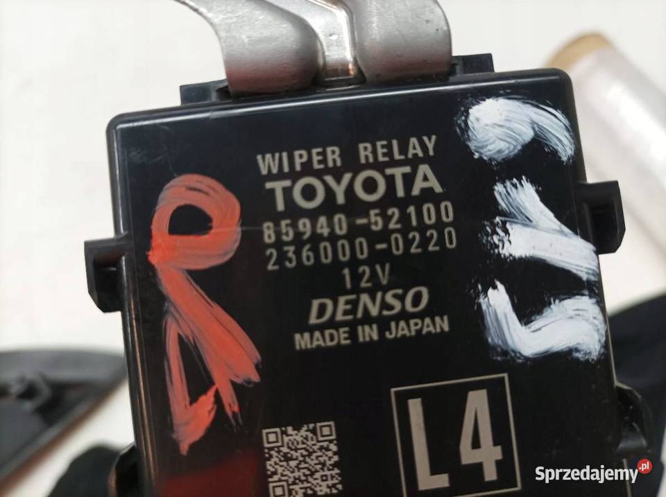 MODUŁ WYCIERACZEK 8594052100 2360000220 Toyota