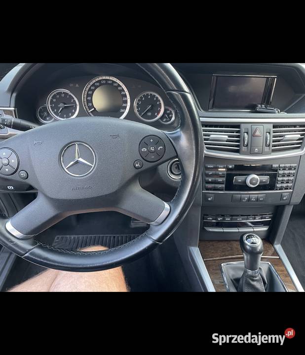 Mercedes E klasa 2010r w212 18 benzyna maly 1800cm3 pomorskie