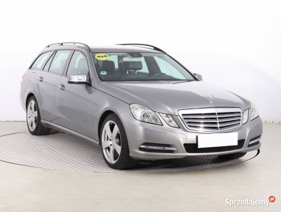 Mercedes E E 250 CDI skórzana tapicerka Mercedes-Benz mazowieckie Piaseczno