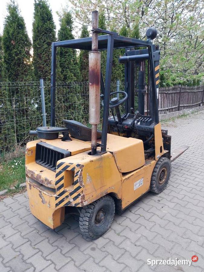 Wozek widłowy widlak GPW silnik Perkins 3p diesel Kozubszczyzna