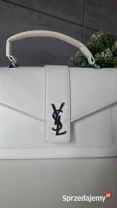 Elegancka biała torebka z długim paskiem Katowice