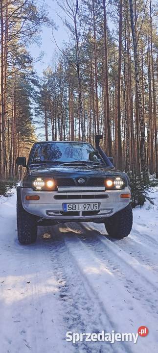 Nissan Terrano 27tdi 1998r 2/3 Siewierz