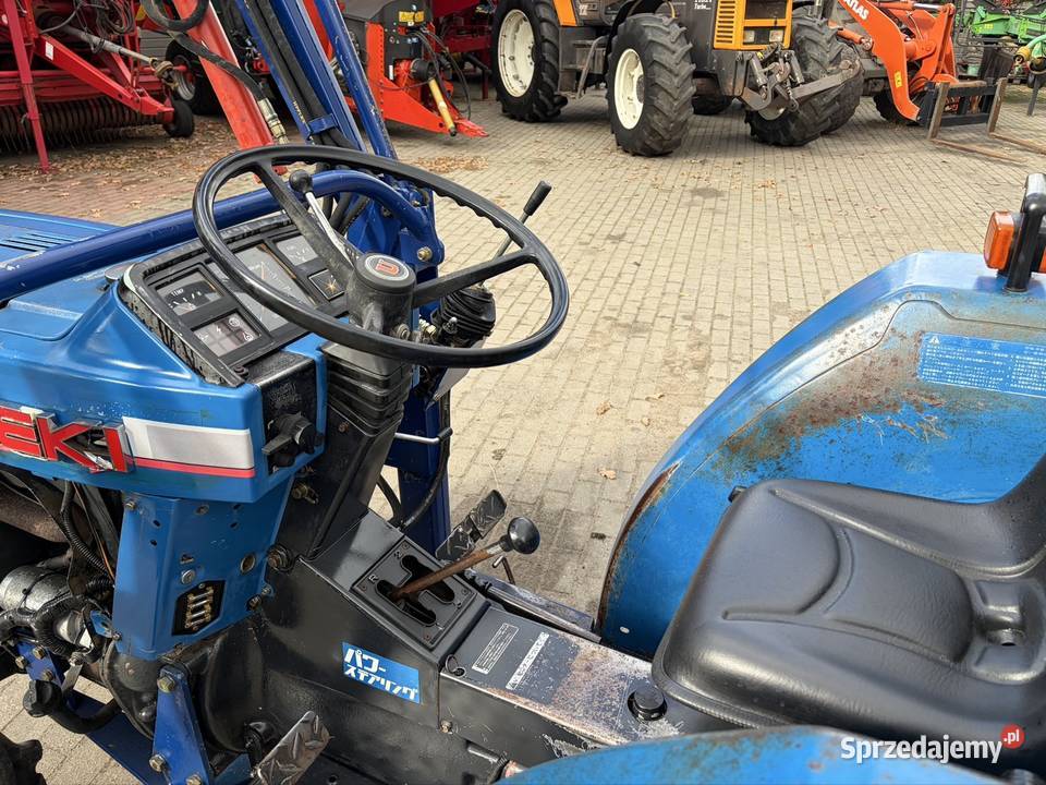 Iseki TL 2701 z turem mini ciągnik traktor Iseki Myszyniec