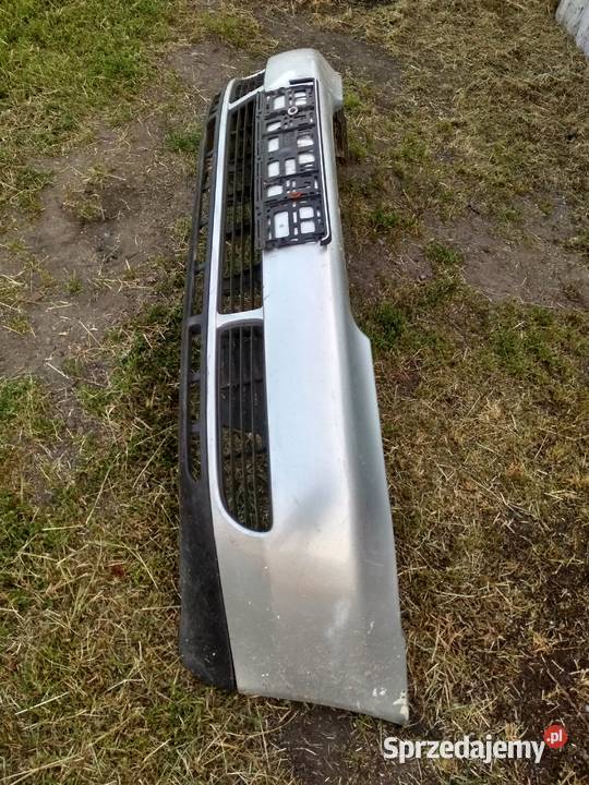Zderzak przod Audi A4 B5 kratki belka srebrny osobowe Części samochodowe Chełm