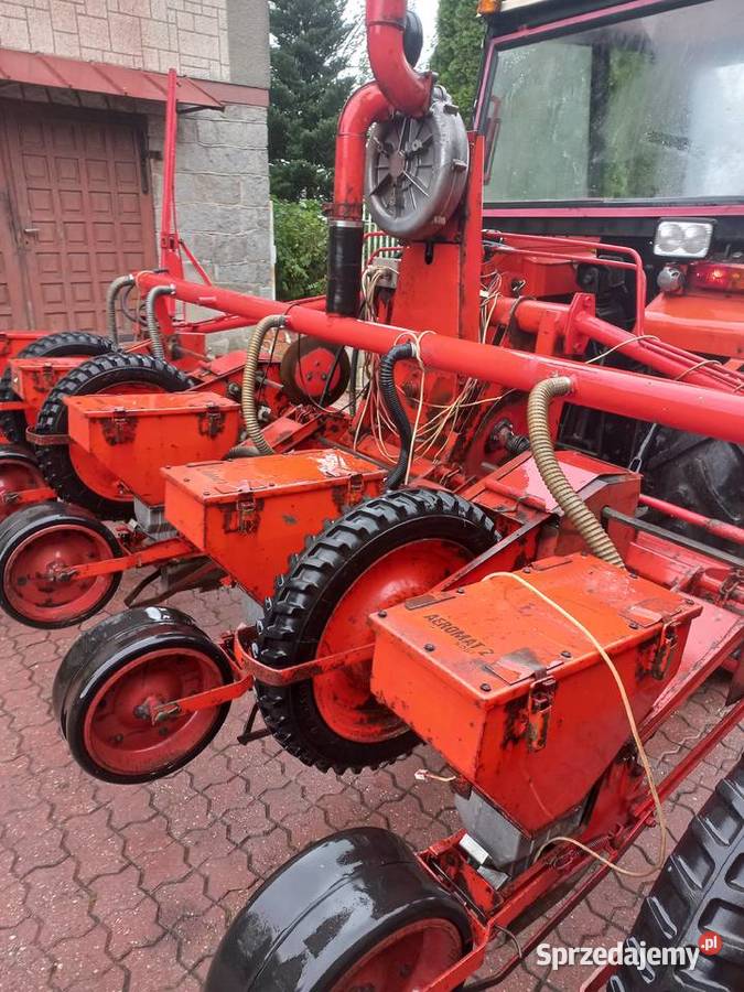 Siewnik do kukurydzy aeromat becker 6 rzedowy Wypychów