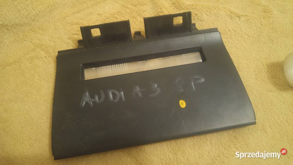 Zaślepka konsoli środkowej z lustrem kosza 1DIN sprzedam