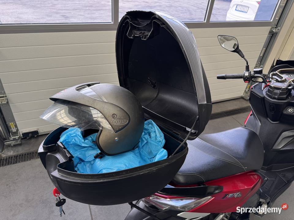 Jet 125 11 2018r Kufer Kask Zadbany pas napędowy Sanok