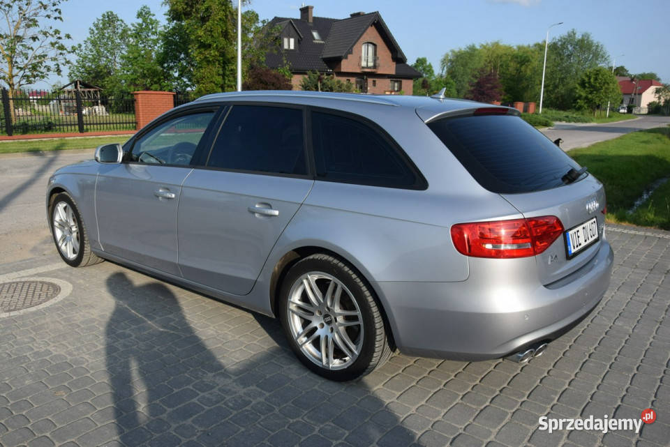 Audi A4 20D 2015r Navi Tempomat Sprowadzony srebrny podkarpackie