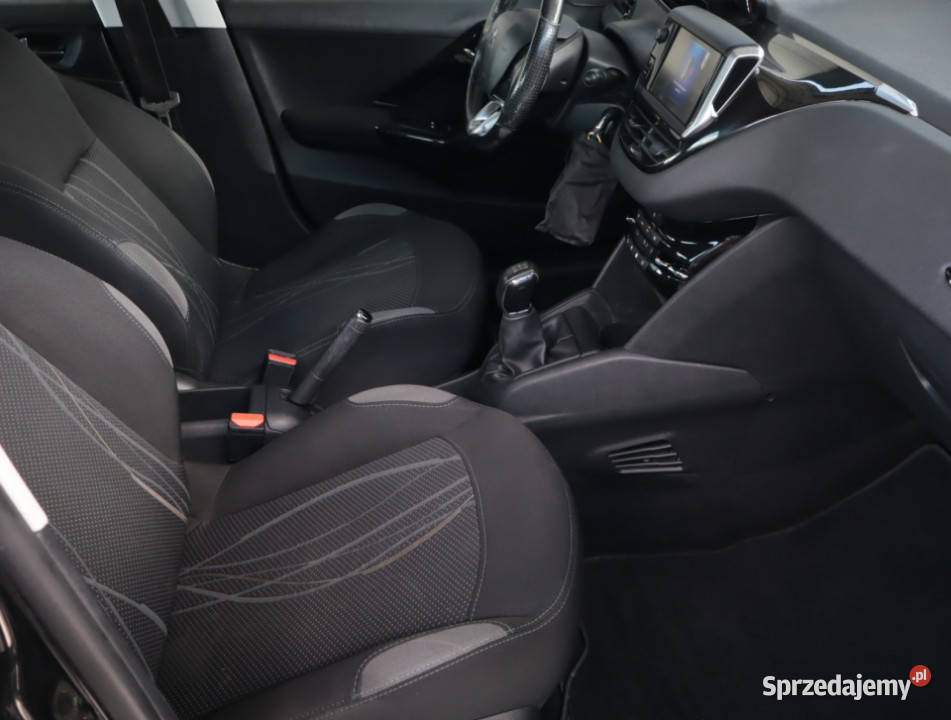 Peugeot 208 12 PureTech Lublin