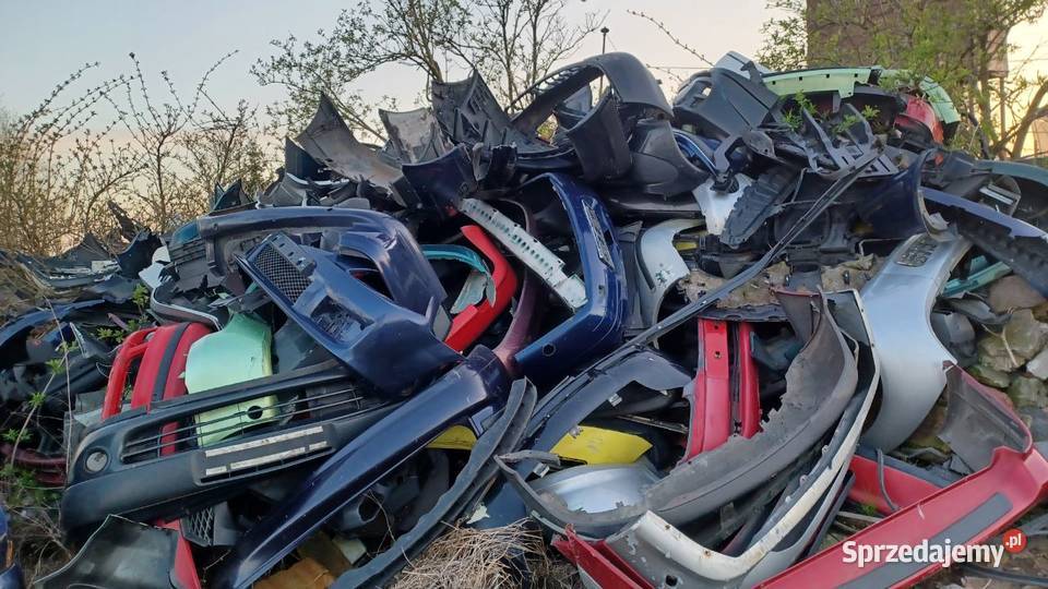 Oddam zderzaki i bąki różnych samochodów Zderzaki Kotnowo