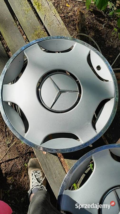 Mercedes kołpaki 2 sztuki r 15 zachodniopomorskie Żelisławie