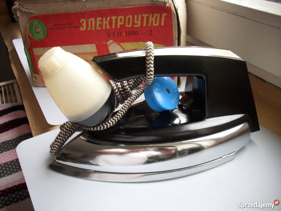 1977 Fabrycznie nowe żelazko z okresu PRLu