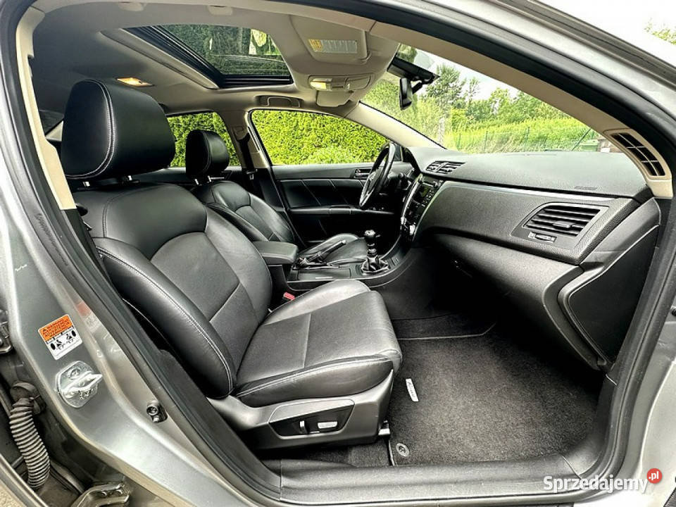 Suzuki Kizashi Suzuki Kizashi 24 4x2 178 Bogata manualna Samochody osobowe dolnośląskie Wrocław