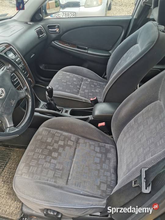 toyota avensis sprzedam zamienię AC śląskie
