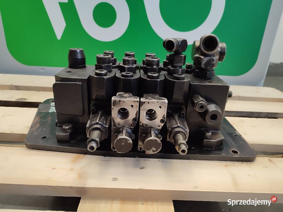 Rozdzielacz hydrauliczny 08105220 Manitou MLT Wilkowo