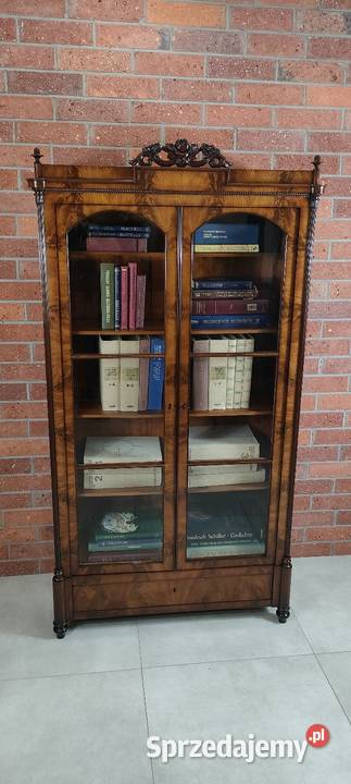 Ekskluzywna biblioteka witryna Ludwik Filip Antyki Łagów