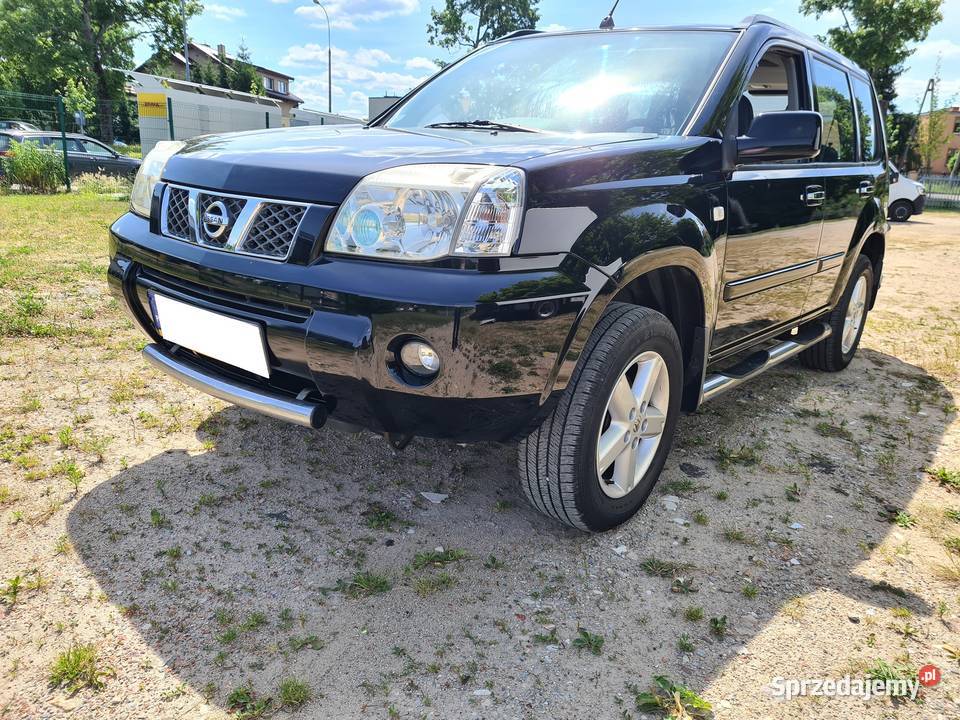 Nissan XTrail 25 benzyna 4WD Skóry 2 sztuki w benzyna Olsztyn