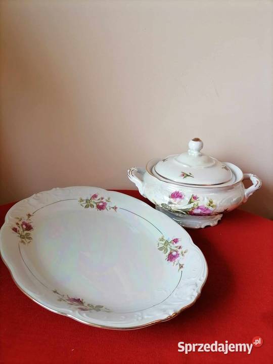 Waza porcelanowa na dużej podstawie Wawel PRL dolnośląskie