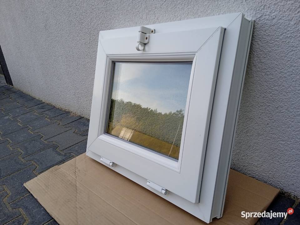 okno gospodarcze uchylne NOWE PCV 80x60 Poznań