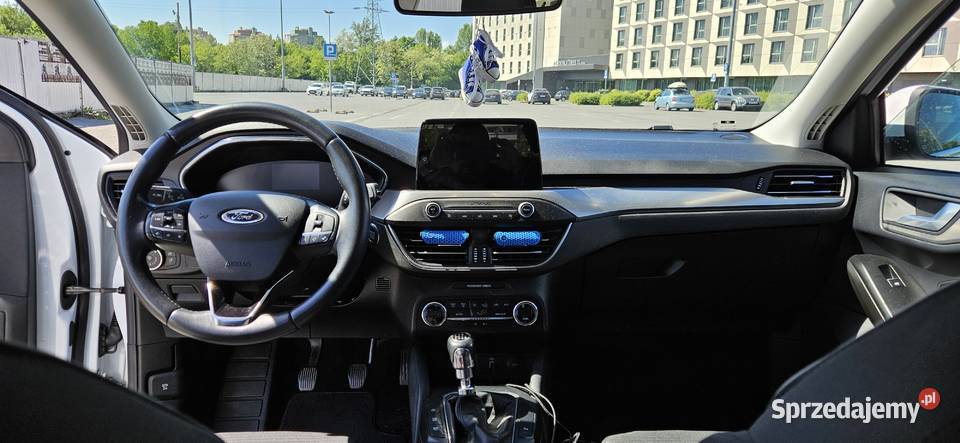 Ford Focus Mk4 Benzyna nieuszkodzony Focus Kraków sprzedam