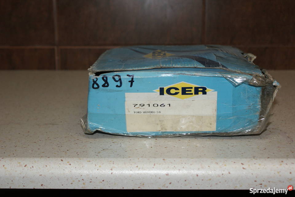 SZCZĘKI HAMULC FORD MONDEO KOMBI 9300 228X45MM