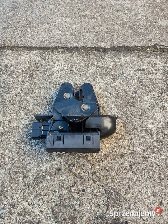 Zamek klapy tylnej tył Saab 93 II sedan osobowe Szczecin