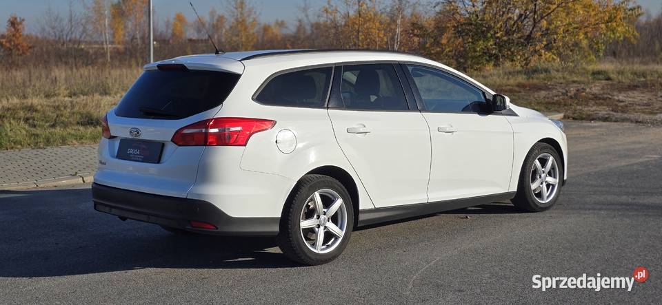 Grzane Fotele Kierownica Szyba Klimatronik czujnik parkowania Andrespol