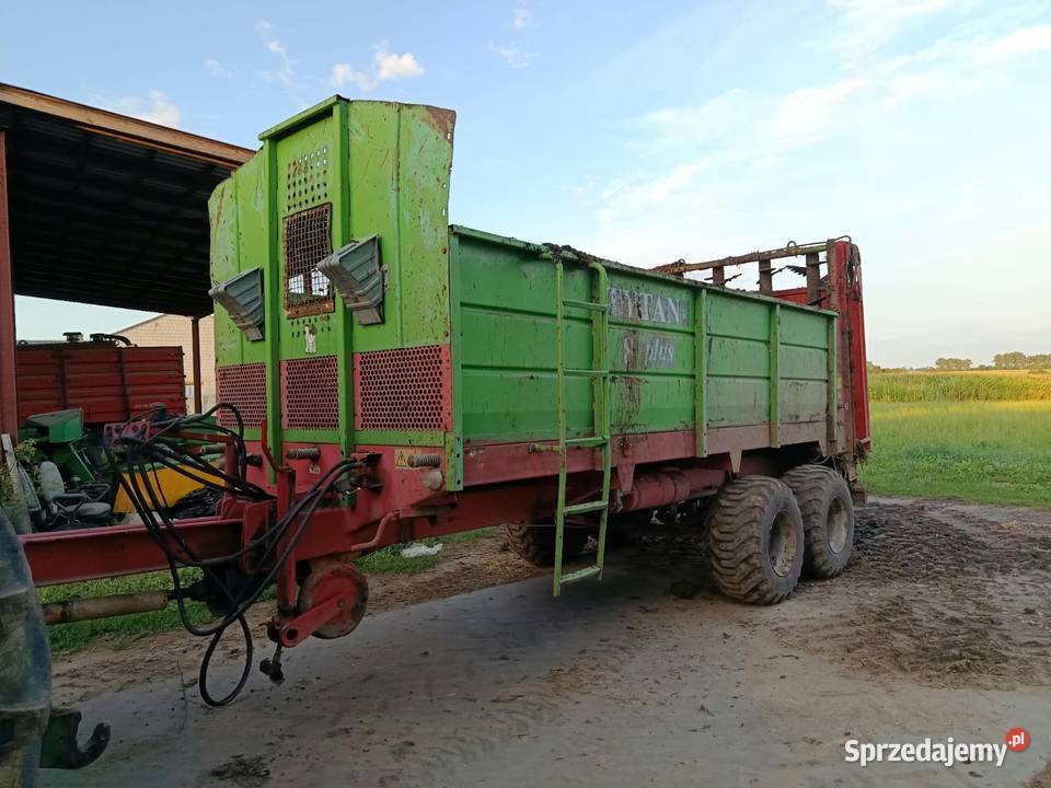 Rozrzutnik Agromet Pilmet Tytan 8 Plus Nawożenie Charłub