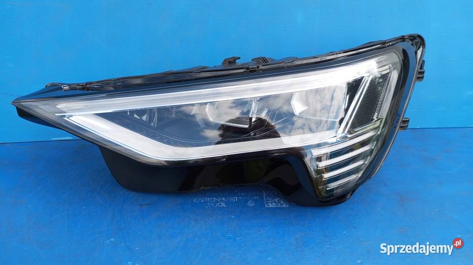 LAMPA LEWY PRZÓD FULL LED EU AUDI ETRON 4KE sprzedam