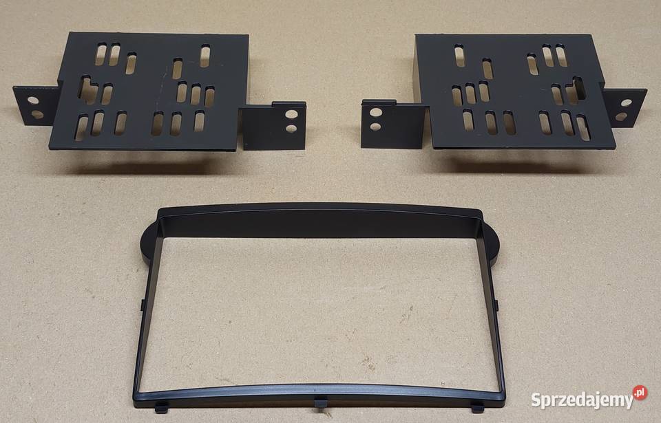 RAMKA RADIA 2 DIN HYUNDAI H1 20072015 CARAV osobowe Części samochodowe Mielęcin