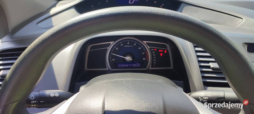 Honda Civic Coupe 18 nieuszkodzony Nisko