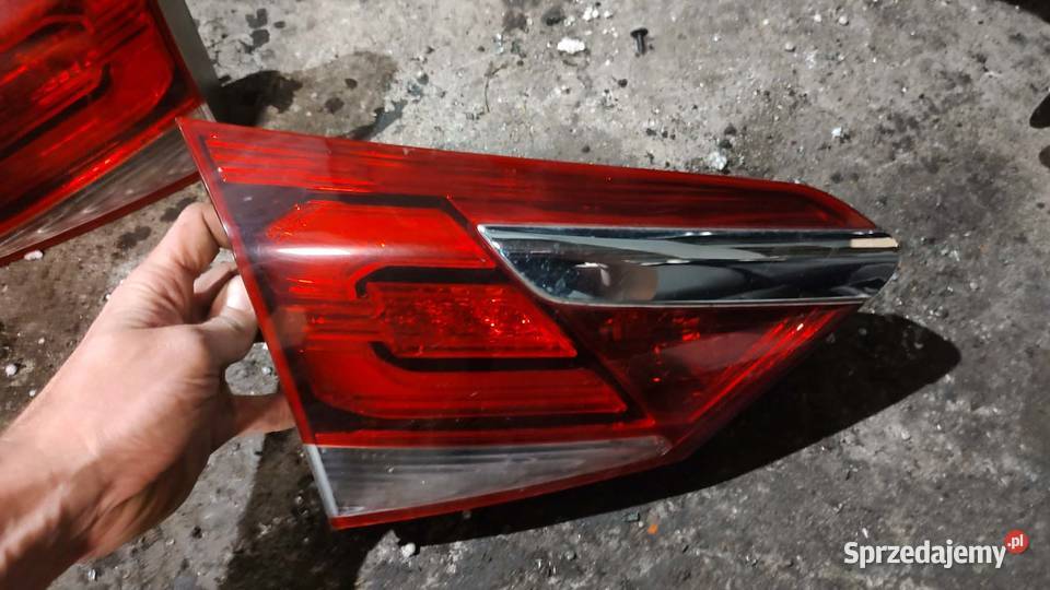 Lampa lewa prawa tył tylna w klapę Hyundai i40 Książ Wielkopolski