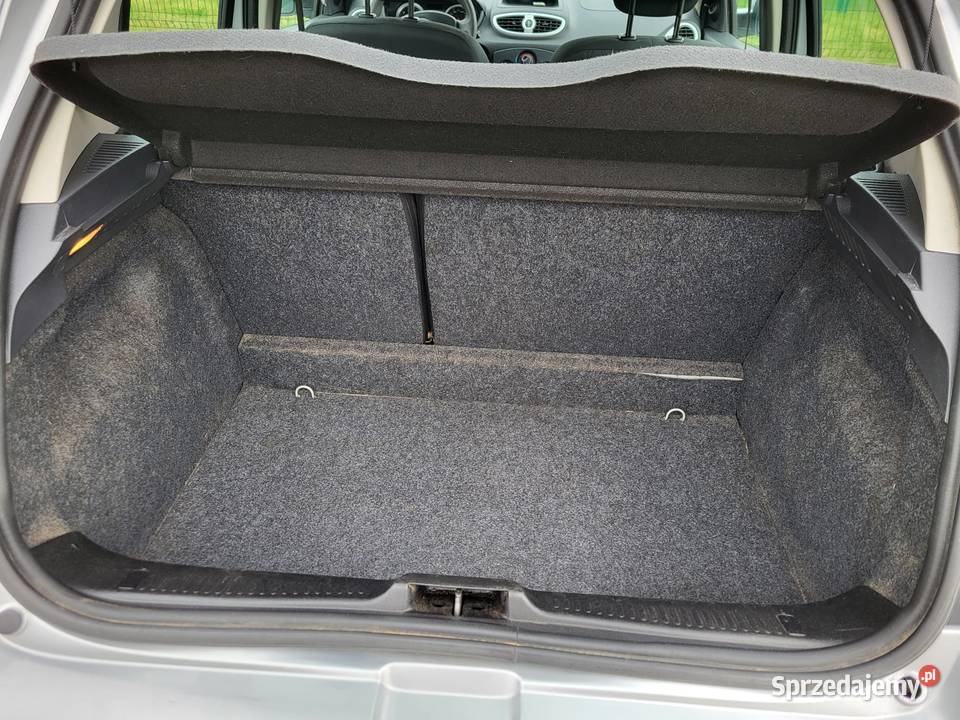 Renault Clio 12 benzyna 75 niski przebieg łódzkie Warta