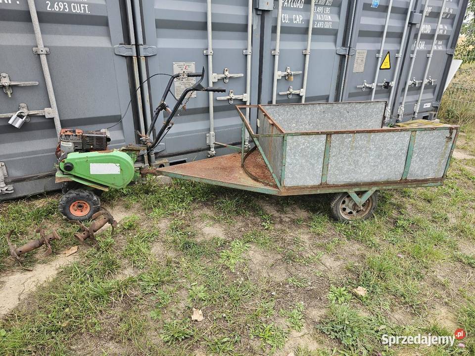 Trakrorek Dzik z przyczepką ciągnik Glebogryzarki Maszyny rolnicze dolnośląskie Jelcz-Laskowice