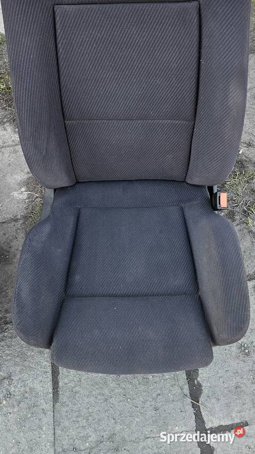 Fotele półkubełki kubły Audi 80 B4 Krosno