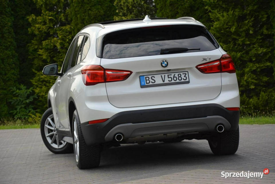 BMW X1 XDrive Panorama Ledy Kamera Navi 1995cm3