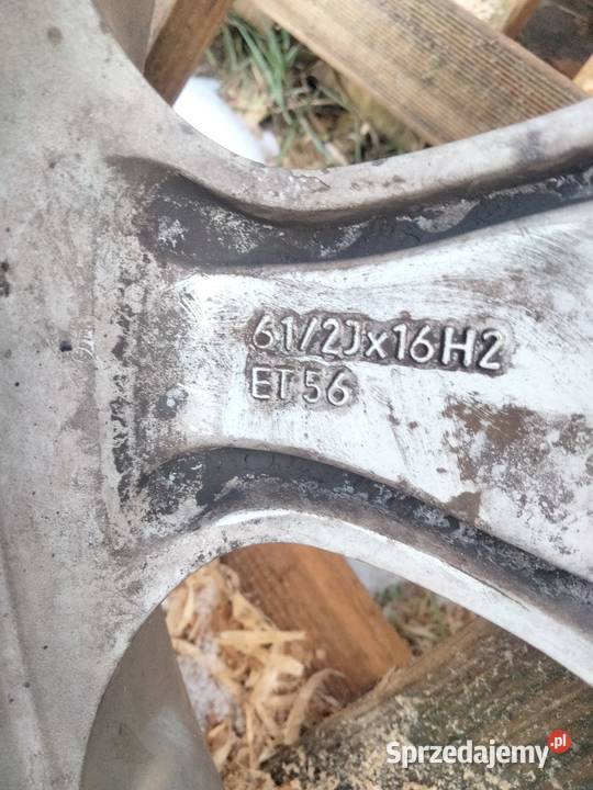 Alufelgi z oponami do Mercedesa 16