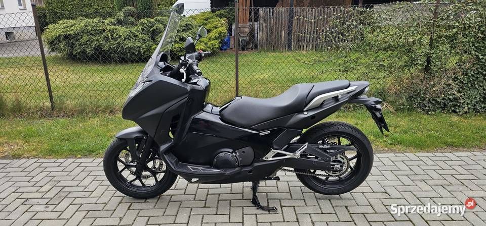 Honda Integra 750 NC750D Woźniki