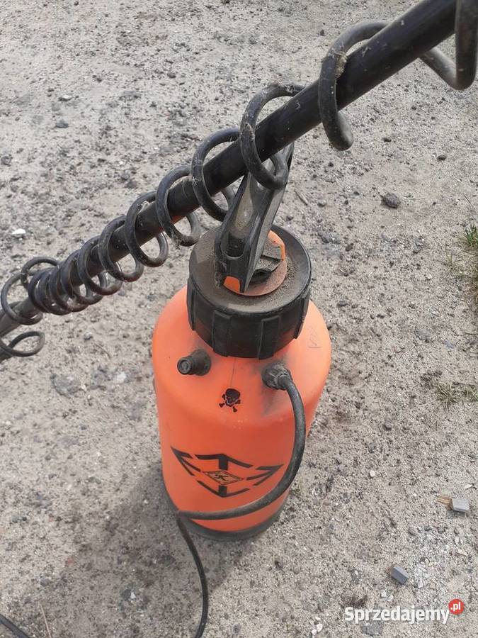 Sprzedam opryskiwacz Opryskiwacze Gawrony sprzedam