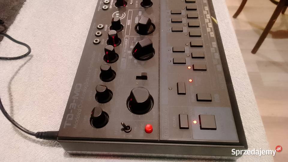 Behringer TD3 MO black synth analogowy na Katowice