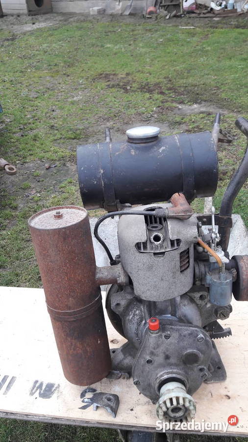 Zbiornk silnika IFA Sarzyna