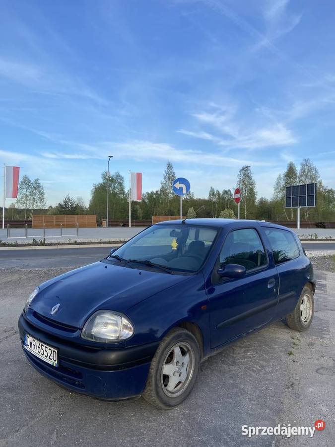 Renault clio 14 benzynagaz LPG świeże opłaty Chocianów